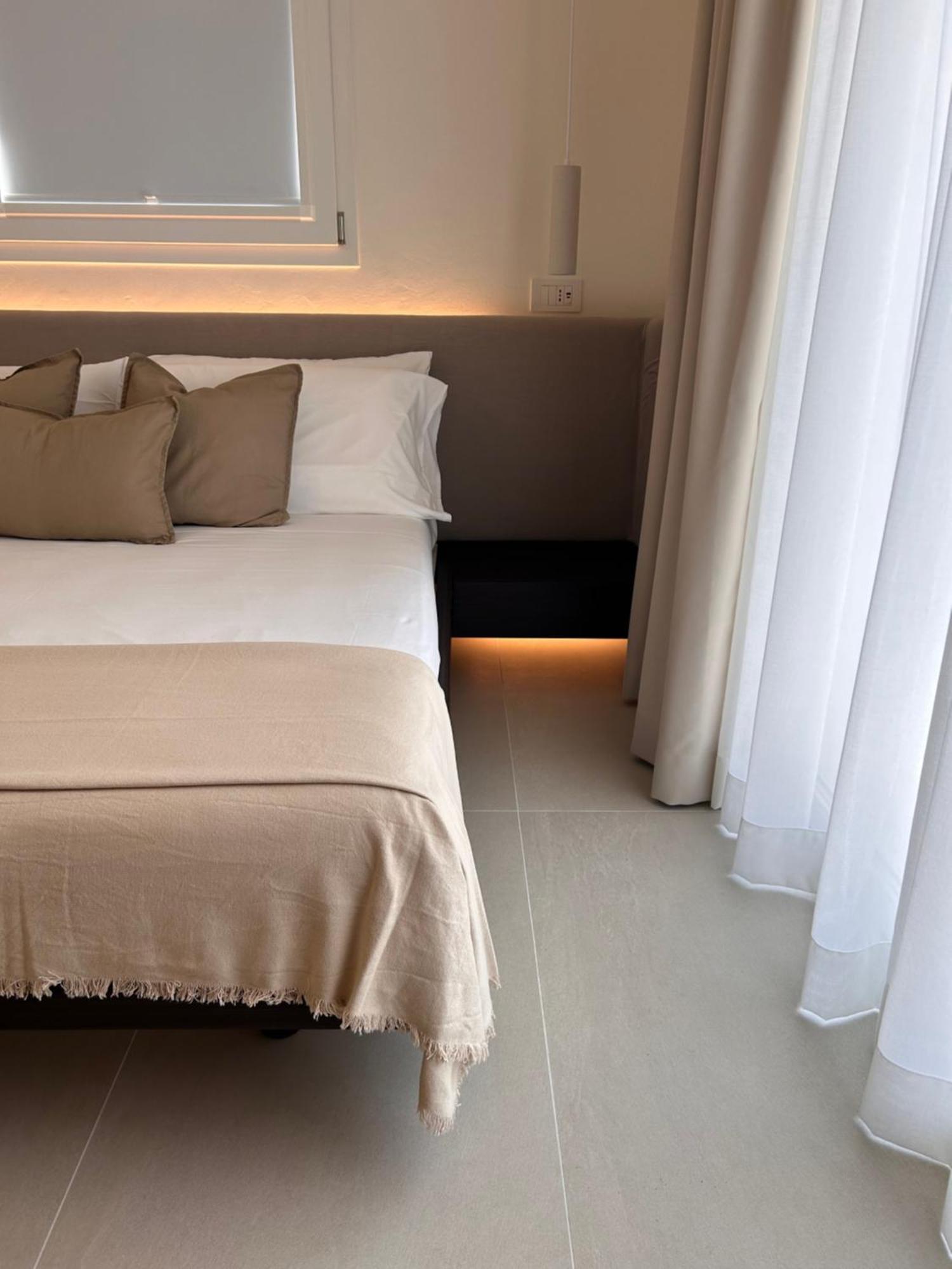 Vireo Rooms Santa Maria Navarrese Exterior photo